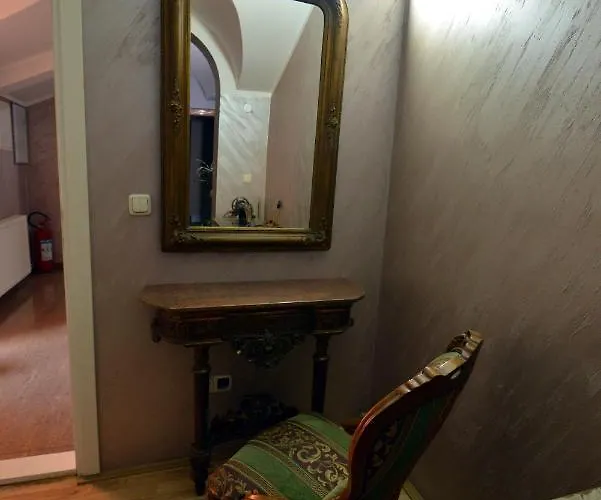 فندق مبيت وإفطار Garni Kaca 4*